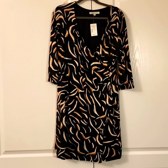 New Cleo Dress - Picture 1 of 4